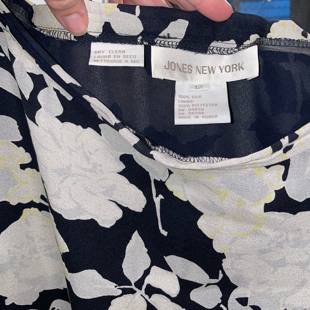 Skirt - Picture 3 of 8